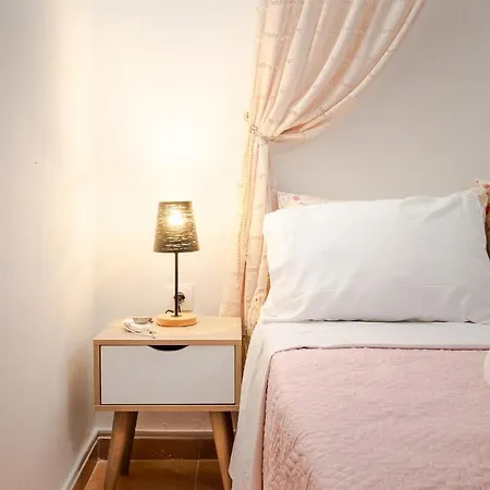 Ariadne's Small Labyrinth House Apartment Naxos City